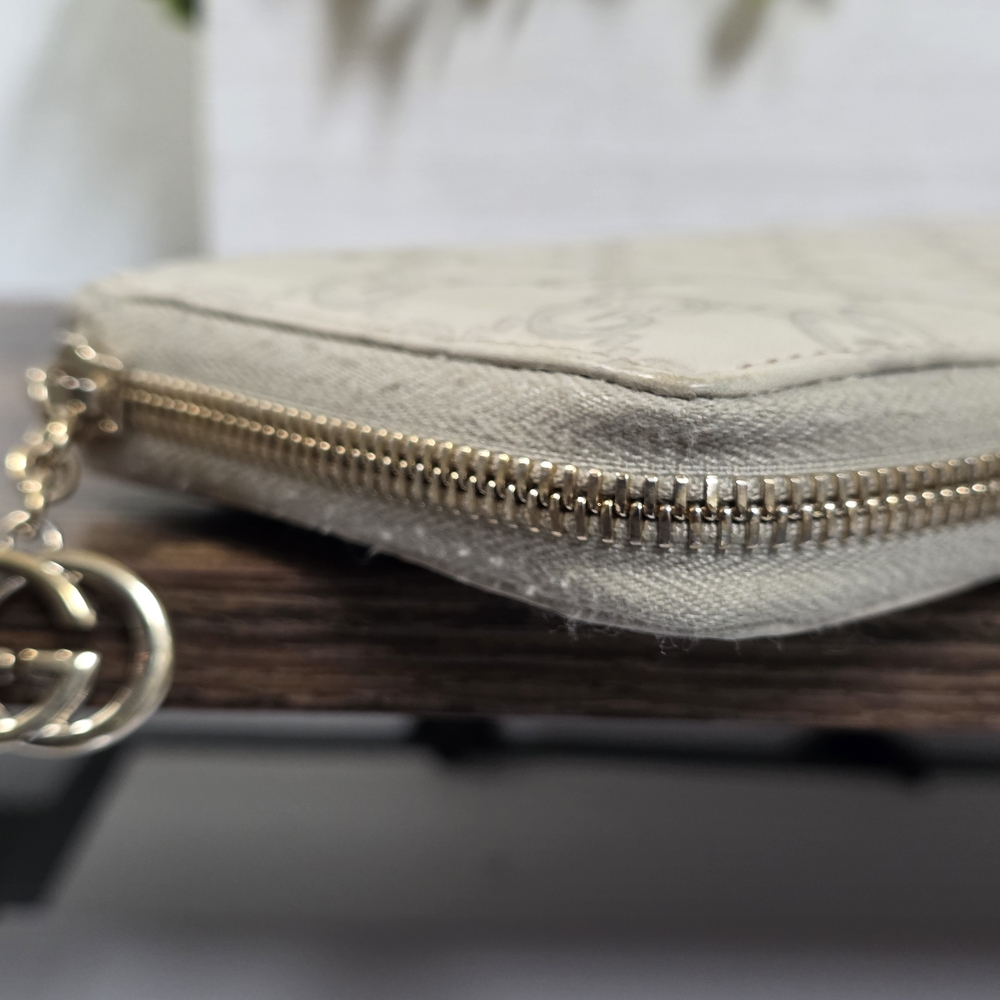 Gucci Guccissima Signature Leather Zip Around Wallet - Picture 3 of 7